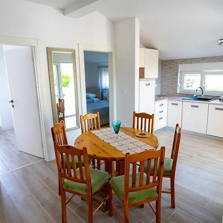 Apartment Oasis 300 Meters From The - By Ta Leut Agency