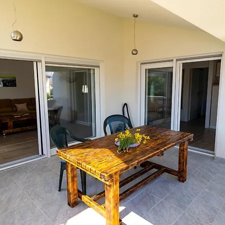 شقة Oasis 300 Meters From The - By Ta Leut Agency *
