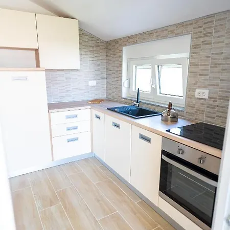 Apartment Oasis 300 Meters From The - By Ta Leut Agency *