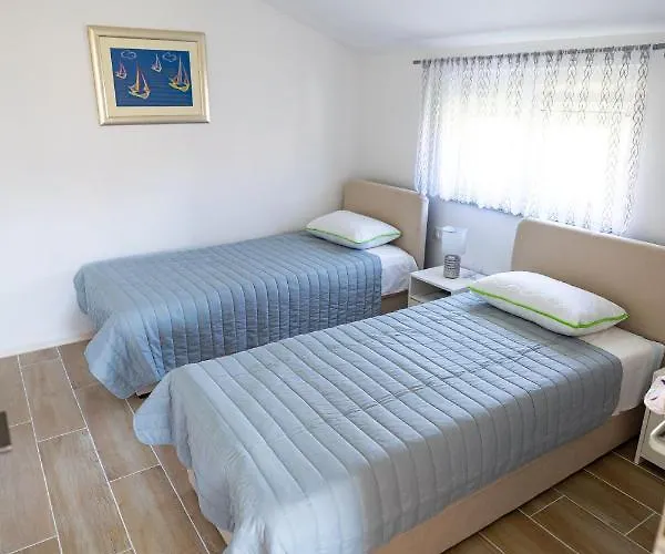 Oasis 300 Meters From The - By Ta Leut Agency * Privlaka (Zadar)
