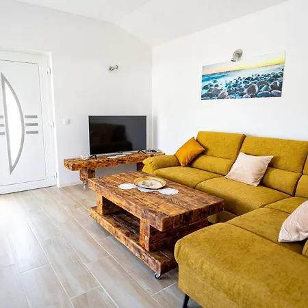 Oasis 300 Meters From The - By Ta Leut Agency דירה