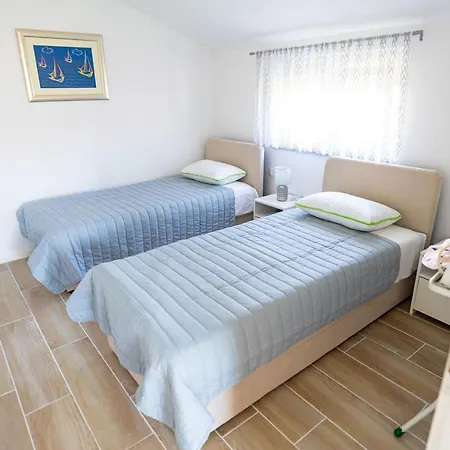 Oasis 300 Meters From The - By Ta Leut Agency Apartament *